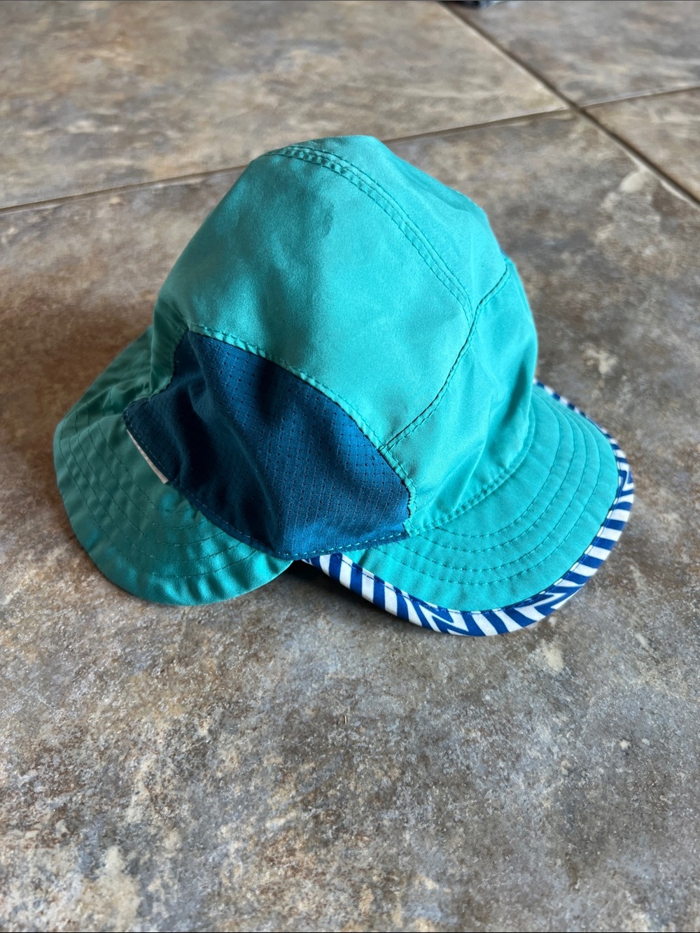 Sunday Afternoons Reversible pInfant Sun Hat Cap. 0-6 months